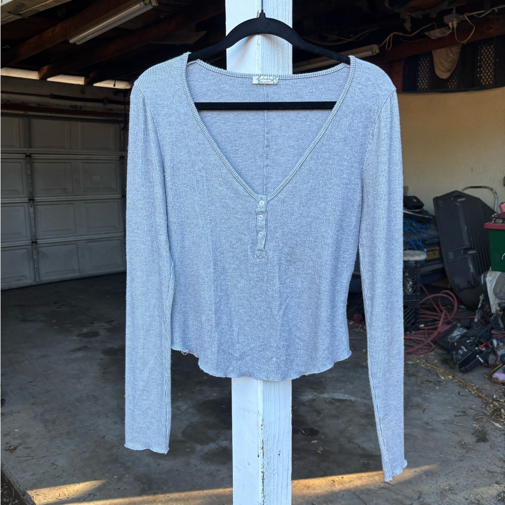 Free People Light Gray Long Sleeve V-Neck Top